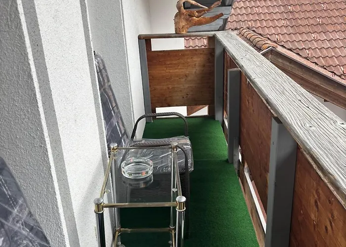 Elgi * سيرفاوس