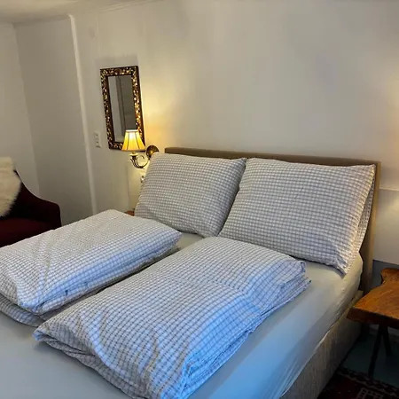 Hotel apartamentowy Elgi